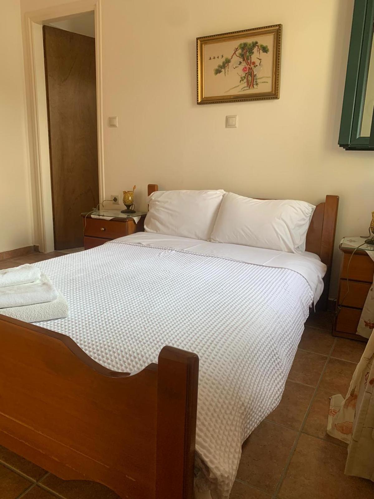 Vatoulia House Aparthotel Néon Oítilon Eksteriør bilde