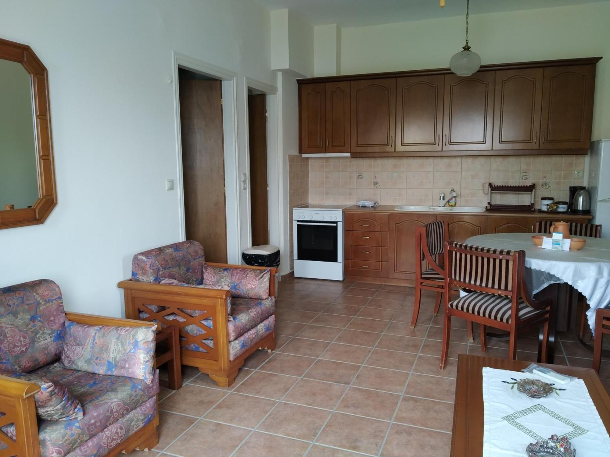 Vatoulia House Aparthotel Néon Oítilon Eksteriør bilde
