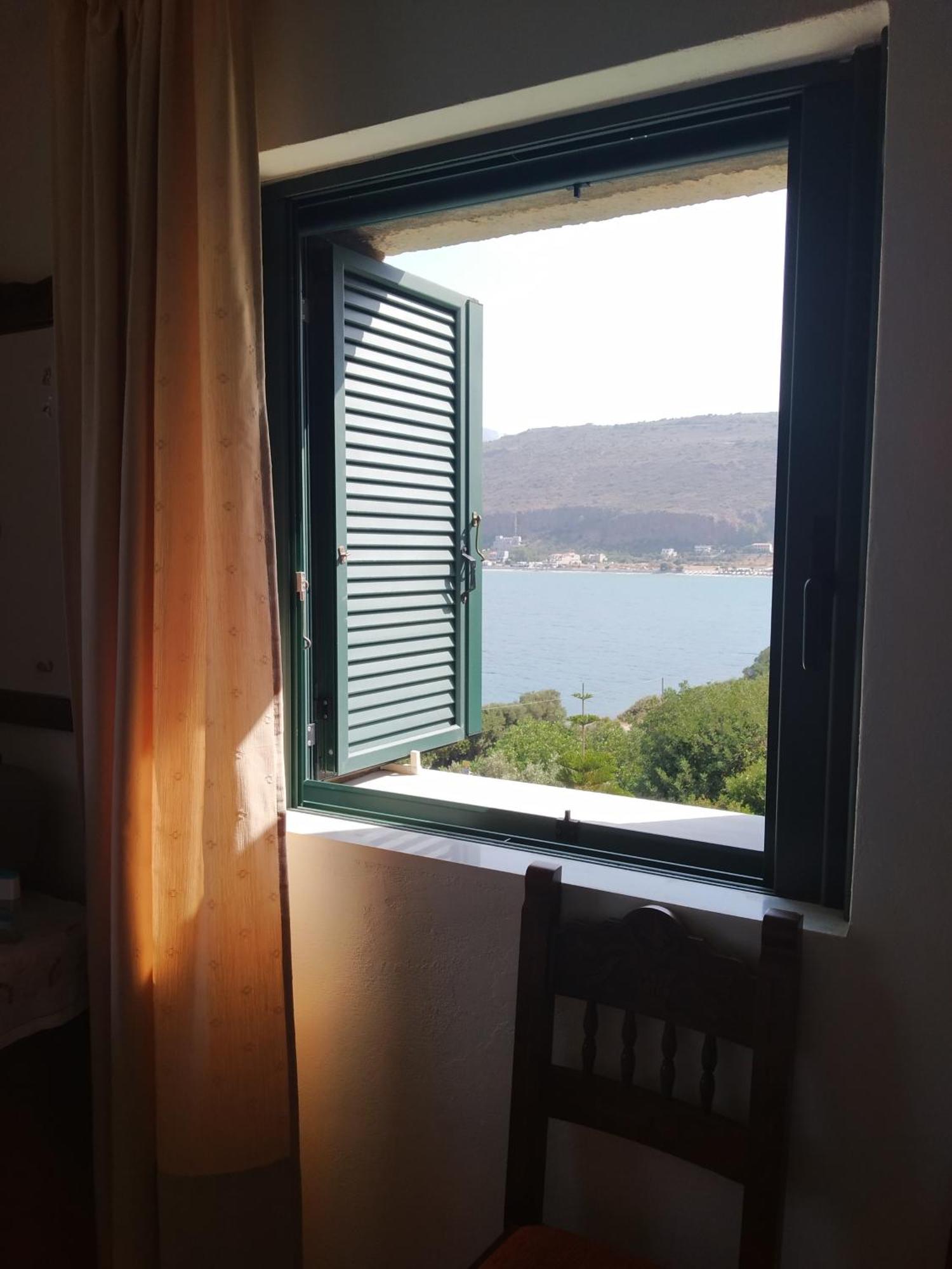 Vatoulia House Aparthotel Néon Oítilon Eksteriør bilde